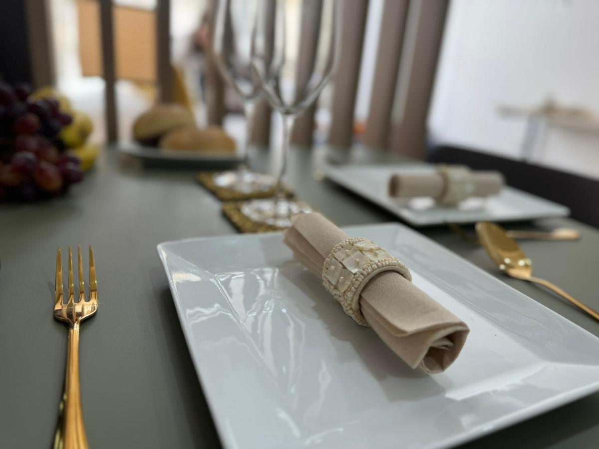 Apartamentos San Juan Suites Badajoz Kültér fotó